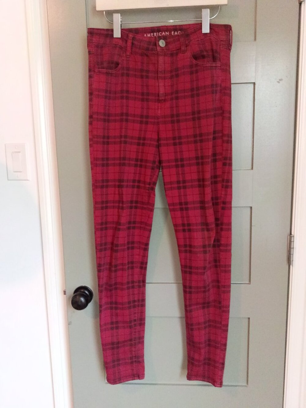 American Eagle Outfitters Red Plaid Hi Rise Stretch Jegging Size 12 Long